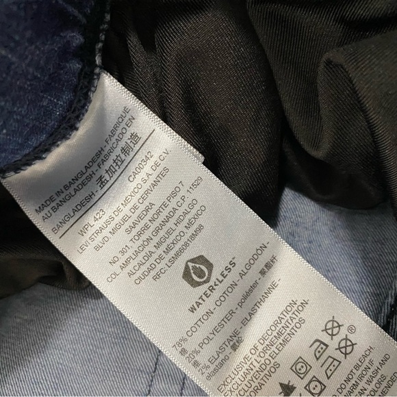 Levi’s Totally Shaping pull-on jeans 31x28 Sz 12S Blue Stretch Denim Jean - Picture 6 of 8